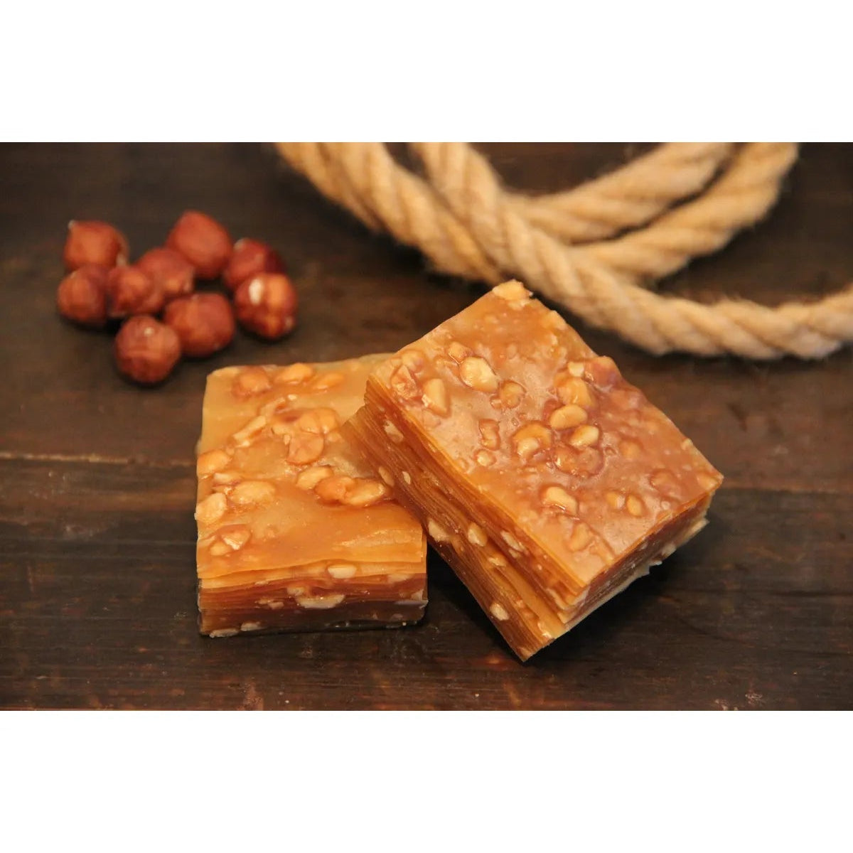 Toprak Dogal Mulberry Hazelnut Pestil 250g