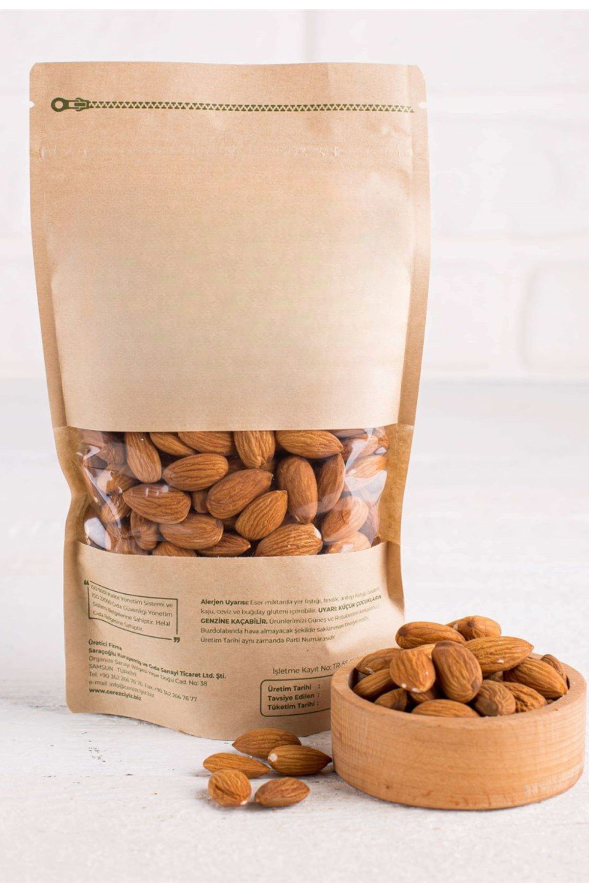 Raw Almonds