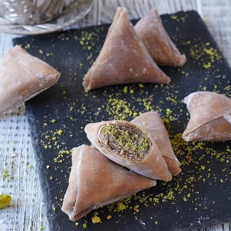 حلى الرقائق محشو بالفستق العنتابي