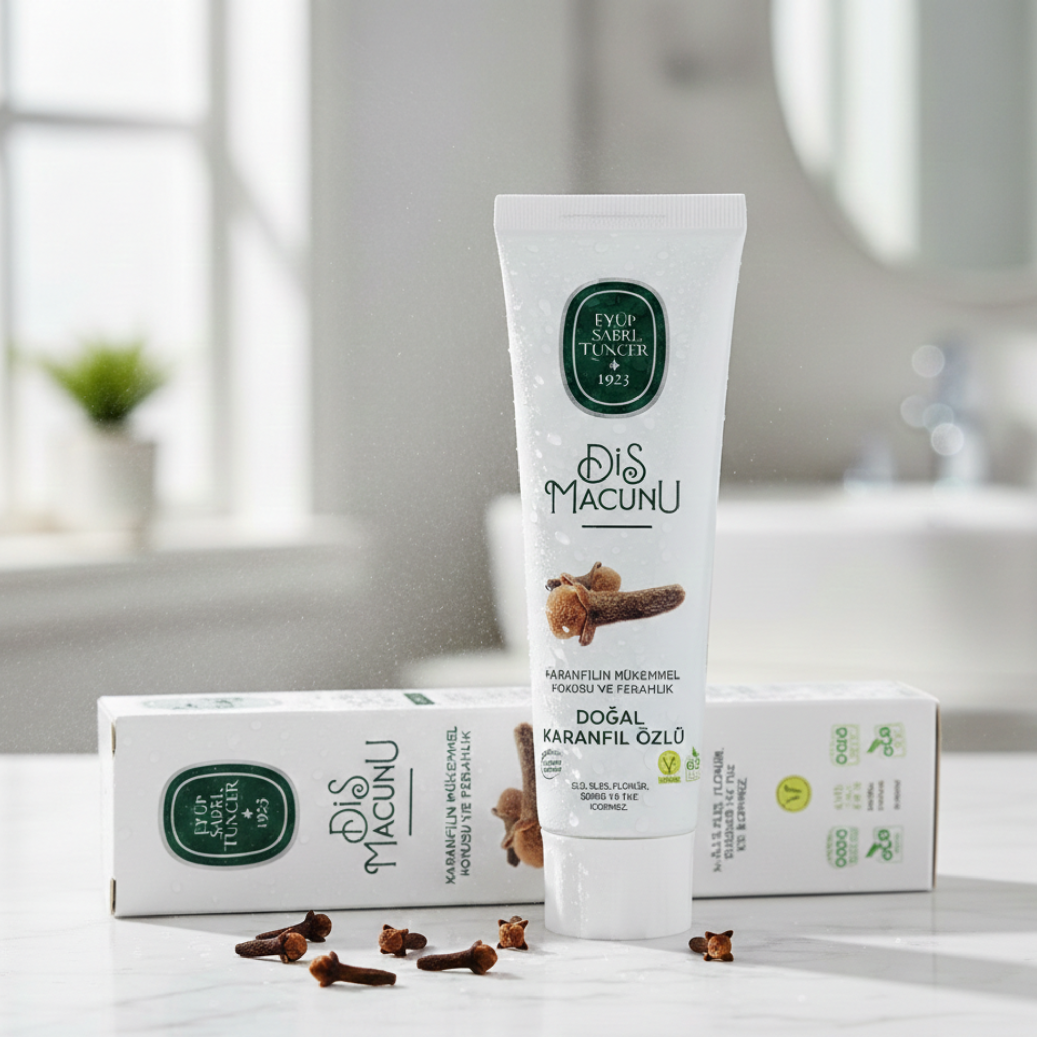 Eyüp Sabri Tuncer Natural Clove Extract Toothpaste – 90 ml