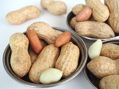 Raw Shelled Peanuts